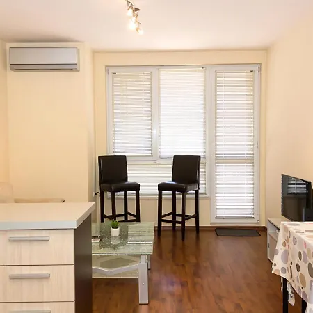 1bd Cozy Flat In Varna's Heart By Flat Mаnаger * Βάρνα